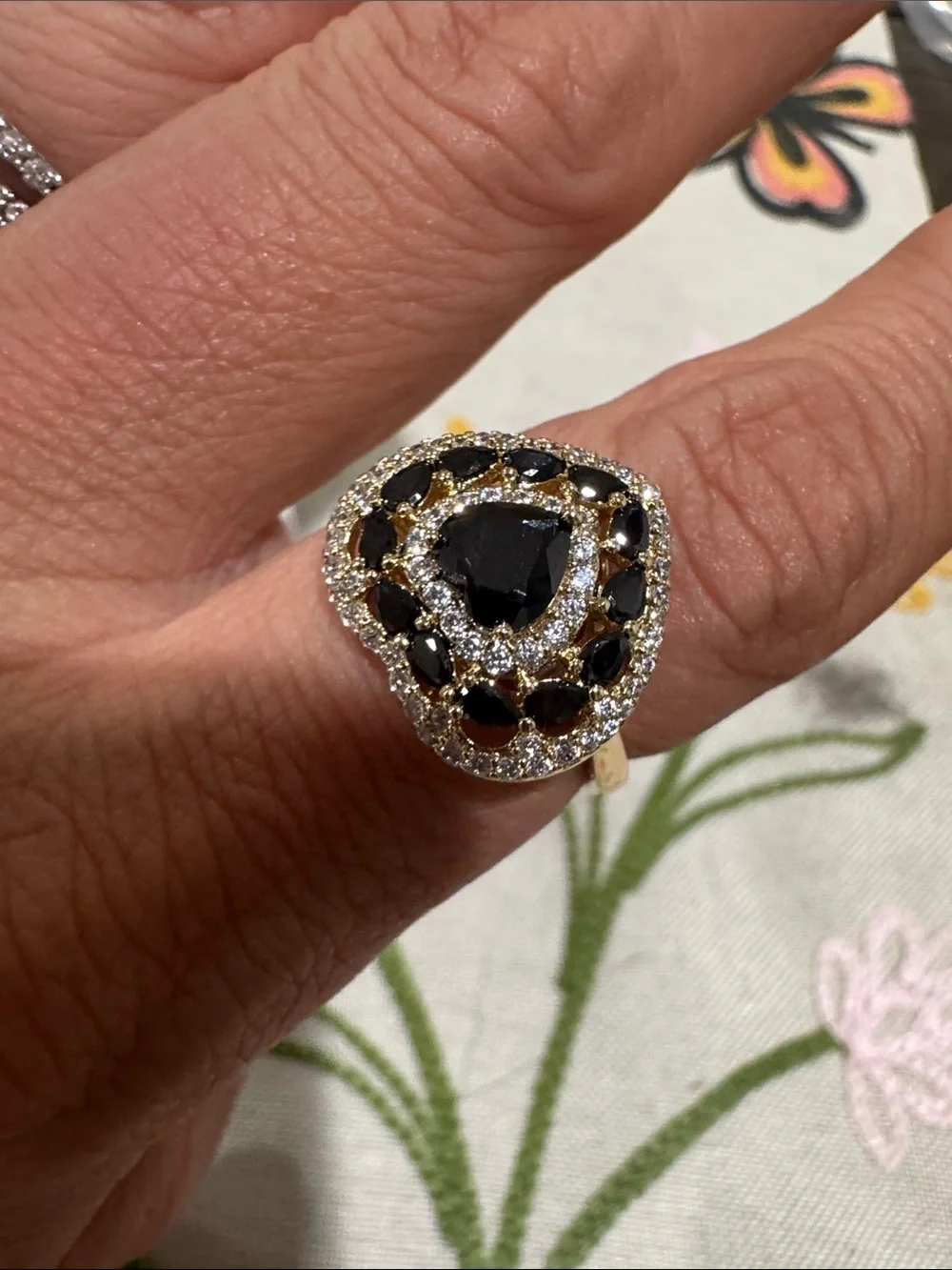 Elegant Black Stone Halo Ring - Women Jewelry 14k plated